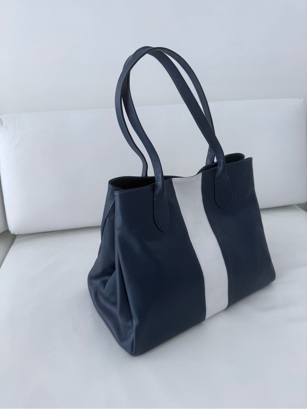 Classic Navy Tote with White Center Stripe - Women's 100%  Leather Shoulder Bag - Picture 3 of 16